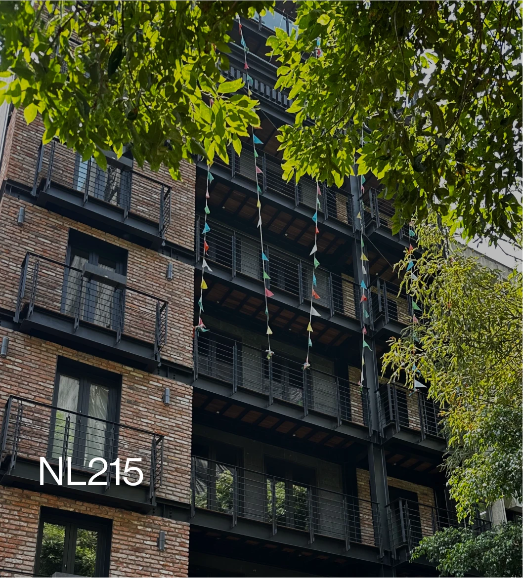 NL215